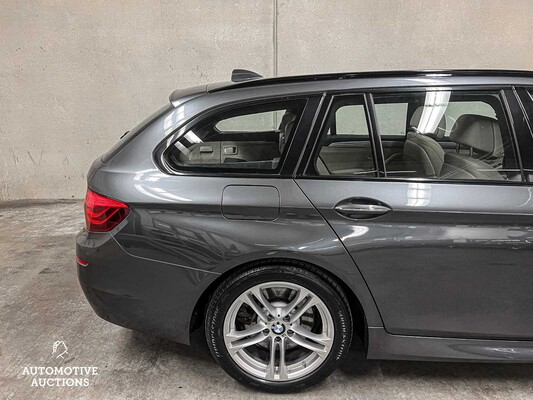 BMW 530xd Touring M Sport Edition High Executive 5-series 258hp 2016, NJ-008-D