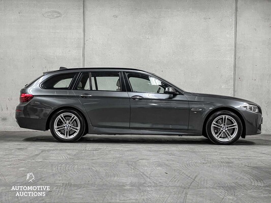 BMW 530xd Touring M Sport Edition High Executive 5-serie 258pk 2016, NJ-008-D