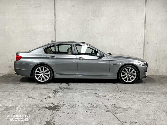 BMW 535i High Executive F10 306hp 2010 5-Series (Original-NL), 08-LHT-3