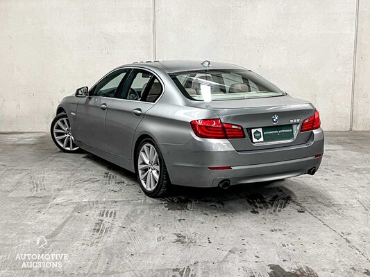 BMW 535i High Executive F10 306PS 2010 5er (Original-NL), 08-LHT-3