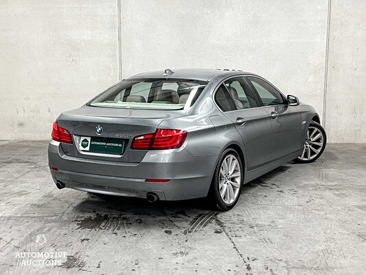 BMW 535i High Executive F10 306PS 2010 5er (Original-NL), 08-LHT-3