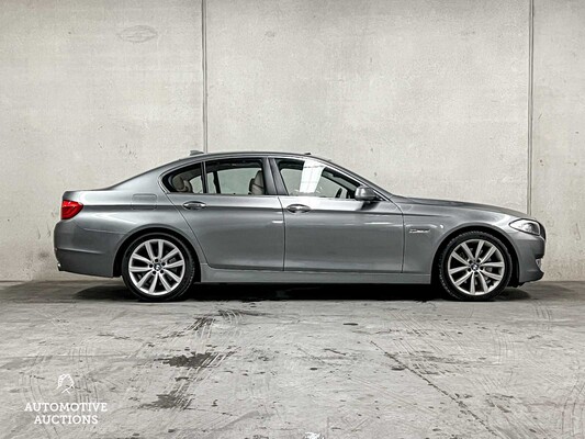 BMW 535i High Executive F10 306hp 2010 5-Series (Original-NL), 08-LHT-3