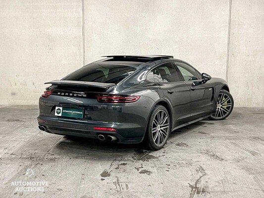 Porsche Panamera E-Hybrid 4 3.0 V6 462PS NEUMODELL 2017 Sport-Chrono Plug-In Hybrid