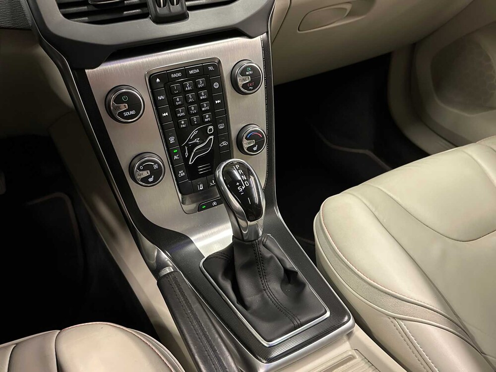 Volvo V40 1.6 D2 Ocean Race AUTOMATIC 114PS 2015, PG-062-X