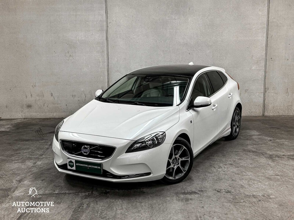 Volvo V40 1.6 D2 Ocean Race AUTOMATIC 114PS 2015, PG-062-X