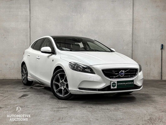 Volvo V40 1.6 D2 Ocean Race AUTOMATIC 114PS 2015, PG-062-X