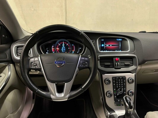 Volvo V40 1.6 D2 Ocean Race AUTOMATIC 114PS 2015, PG-062-X