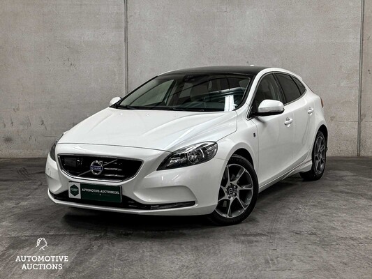 Volvo V40 1.6 D2 Ocean Race AUTOMATIC 114PS 2015, PG-062-X