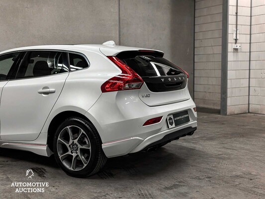 Volvo V40 1.6 D2 Ocean Race AUTOMATIC 114PS 2015, PG-062-X