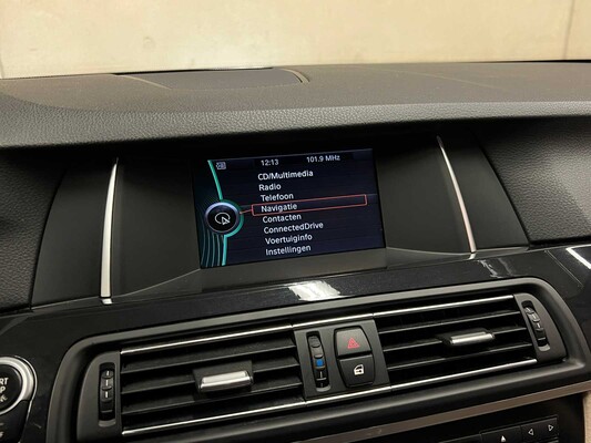 BMW 520i Touring Luxury Edition 184PS 2014 (Original-UK) 5er, 5-TBH-39