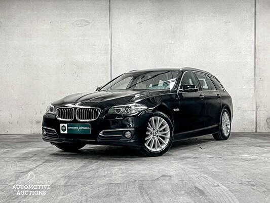 BMW 520i Touring Luxury Edition 184pk 2014 (Origineel-NL) 5-serie, 5-TBH-39