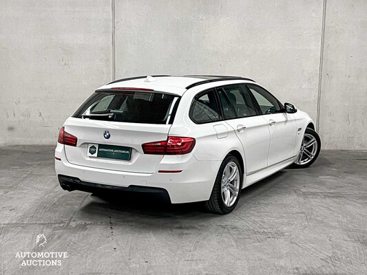 BMW 520i Touring Executive M-Sport -Automaat- 184pk 2015 5-Serie, 6-ZFK-39