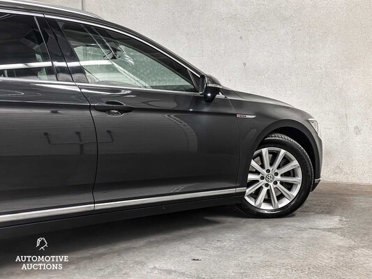 Volkswagen Passat Variant 2.0 BiTDI 4Motion Highline 239hp 2015, L-497-RG