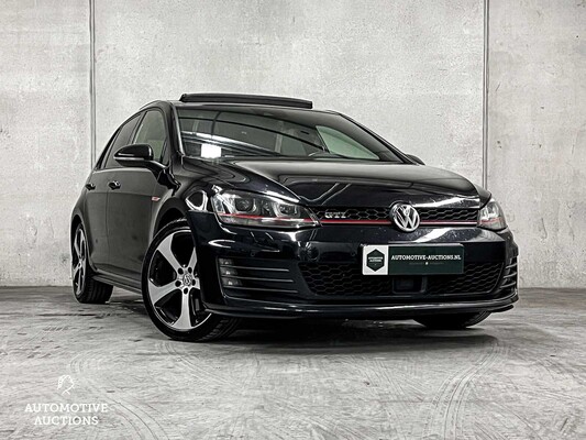 Volkswagen Golf GTI 2.0 TSI DSG6 220hp 2015, ZR-246-F