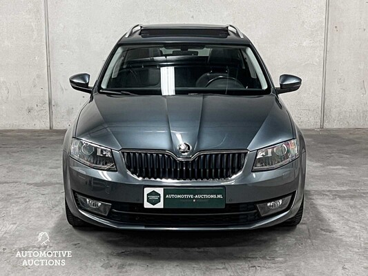 Skoda Octavia Combi 1.6 TDI DSG Style Business 110PS 2017, RX-124-L