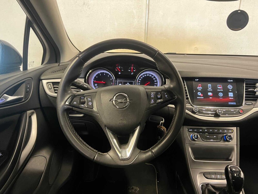 Opel Astra Sports Tourer 1.0 Online Edition 105PS 2018 (Original-UK), TP-561-K