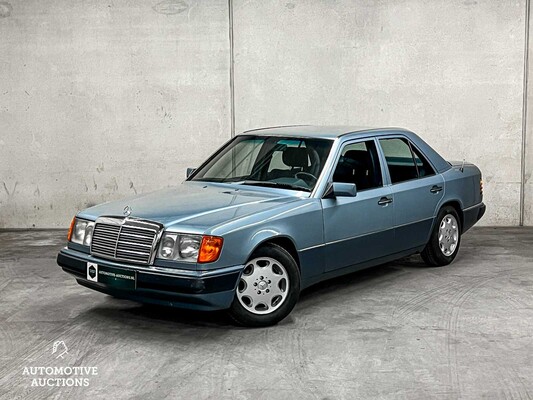 Mercedes-Benz 230E W124 200-500 (Original-NL) E-Klasse, YH-36-FF