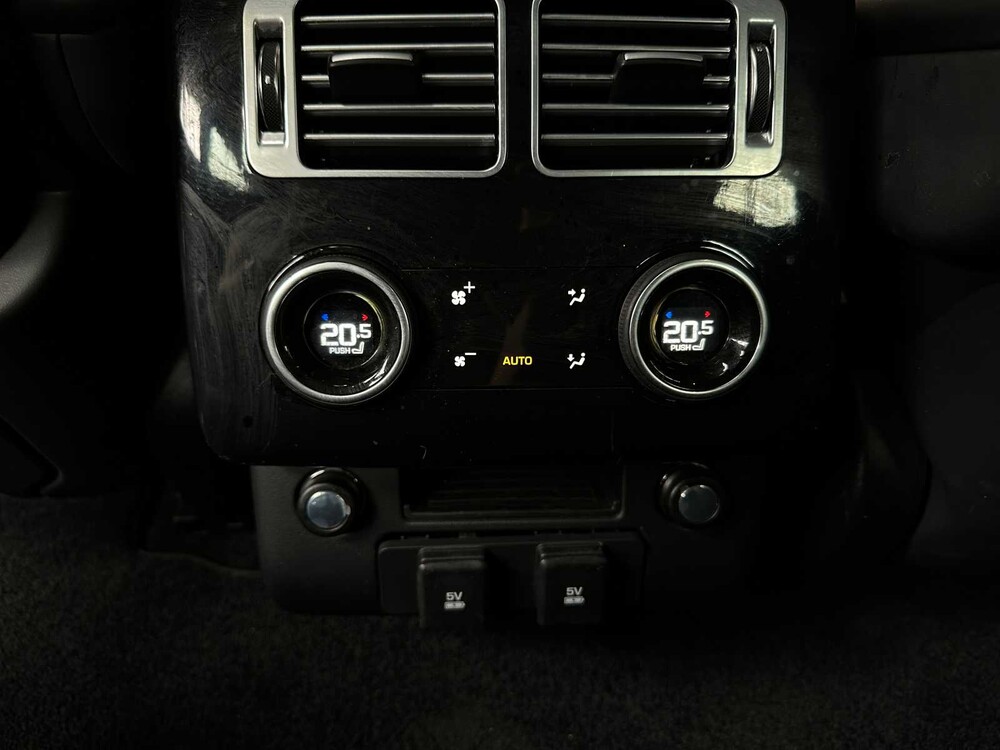 Land Rover Range Rover P400e Vogue 300hp 2019 (Original-UK), XH-957-T