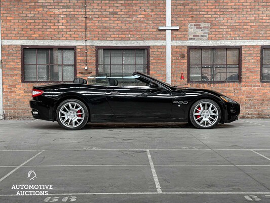 Maserati GranCabrio 4.2 V8 402hp 2010