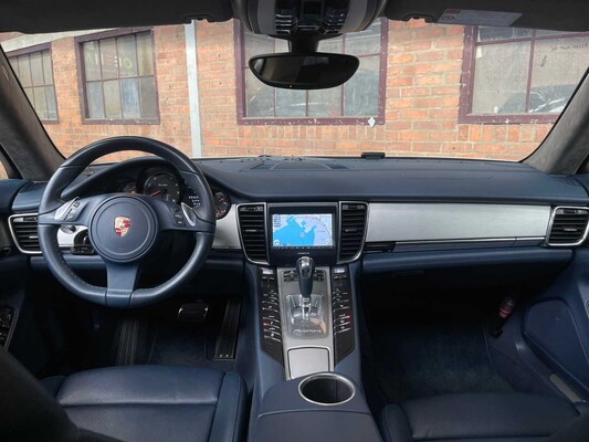 Porsche Panamera Turbo 4.8 V8 500pk 2010