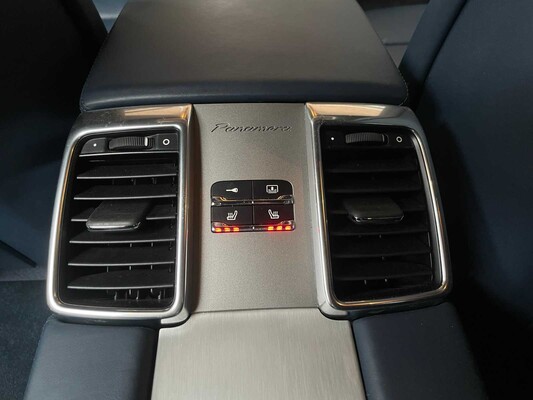 Porsche Panamera Turbo 4.8 V8 500PS 2010