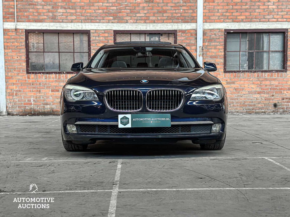 BMW ActiveHybrid7 F04 4.4 V8 465PS 2011 7er
