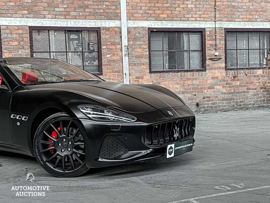 Maserati GranCabrio 4.7 V8 440hp 2010