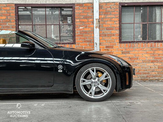 Nissan 350Z Roadster 3.5 V6 280hp 2005 (Original-NL), 93-RG-FF