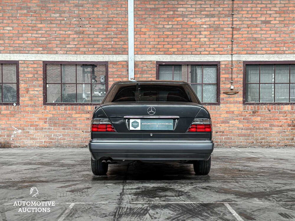 Mercedes-Benz E320 220hp 1994 (Original-NL) E-class, HH-DZ-11