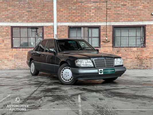 Mercedes-Benz E320 220hp 1994 (Original-NL) E-class, HH-DZ-11