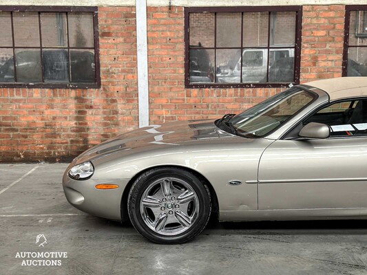 Jaguar XK8 Cabrio V8 1997 Youngtimer