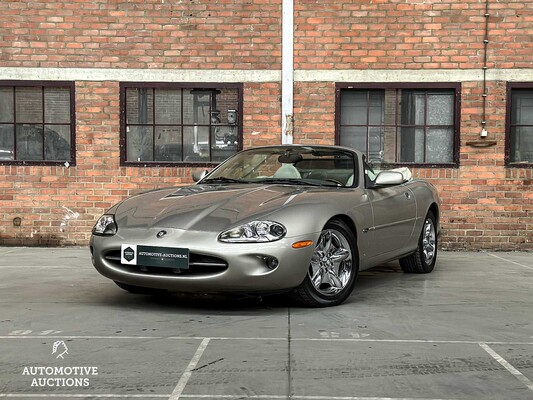 Jaguar XK8 Convertible V8 1997 Youngtimer