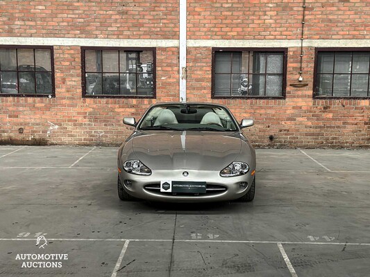 Jaguar XK8 Convertible V8 1997 Youngtimer