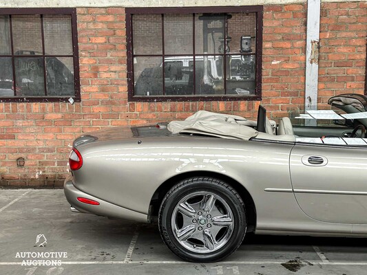 Jaguar XK8 Convertible V8 1997 Youngtimer