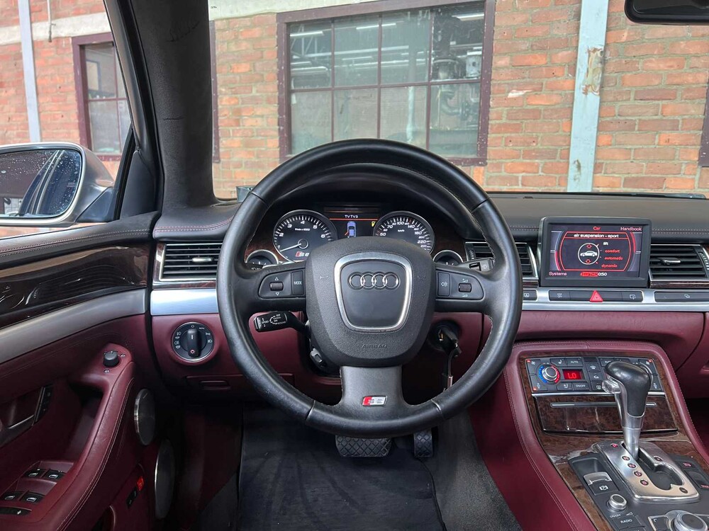 Audi S8 5.2 FSI V10 Quattro 450pk 2007 