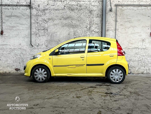 Peugeot 107 1.0-12V XS 68hp 2006 (Original-NL), 86-TN-NB