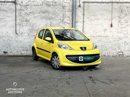 Peugeot 107 1.0-12V XS 68hp 2006 (Original-NL), 86-TN-NB