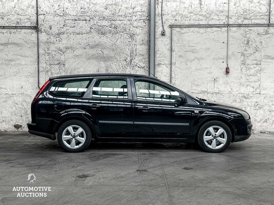 Ford Focus Wagon 1.6-16V First Edition 101hp 2005 (Original-NL), 74-RGK-B