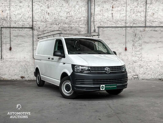 Volkswagen Transporter 2.0 TDI L1H1 Highline 84hp 2018 (original-NL + 1st owner), V-236-HP