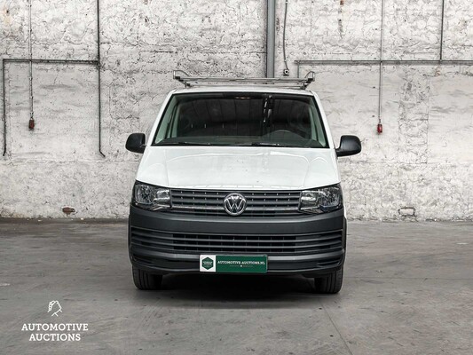 Volkswagen Transporter 2.0 TDI L1H1 Highline 84hp 2018 (original-NL + 1st owner), V-236-HP