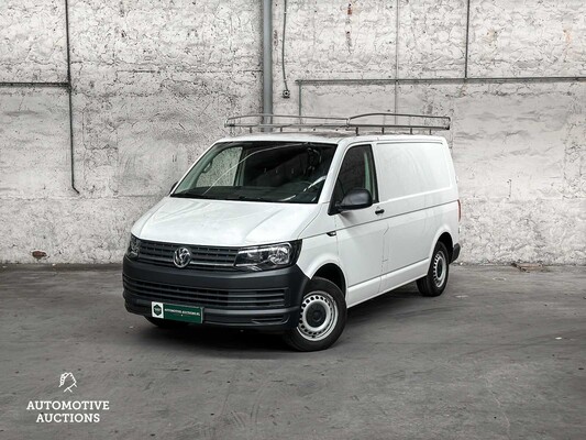 Volkswagen Transporter 2.0 TDI L1H1 Highline 84hp 2018 (original-NL + 1st owner), V-236-HP