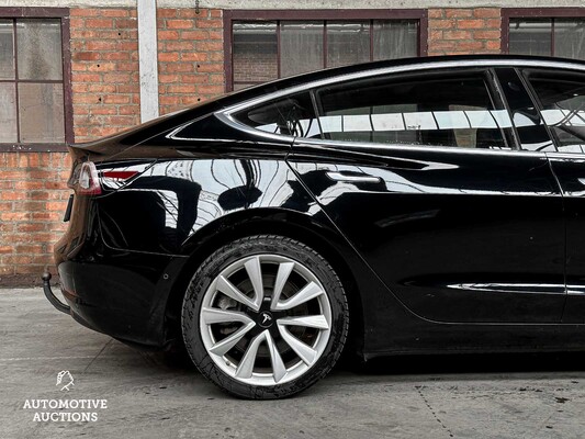 Tesla Model 3 Standard RWD Plus 60 kWh 238hp 2019 (original-NL + 1st owner), G-335-TL