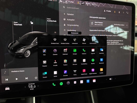 Tesla Model 3 Standard RWD Plus 60 kWh 238pk 2019 (Origineel-NL + 1e Eigenaar), G-335-TL