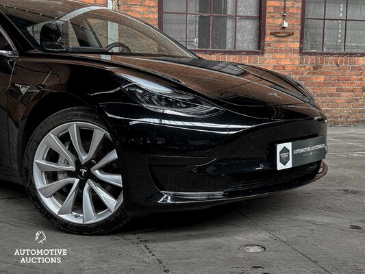 Tesla Model 3 Standard RWD Plus 60 kWh 238PS 2019 (Original-NL + 1. Besitzer), G-335-TL