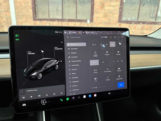 Tesla Model 3 Standard RWD Plus 60 kWh 238PS 2019 (Original-NL + 1. Besitzer), G-335-TL