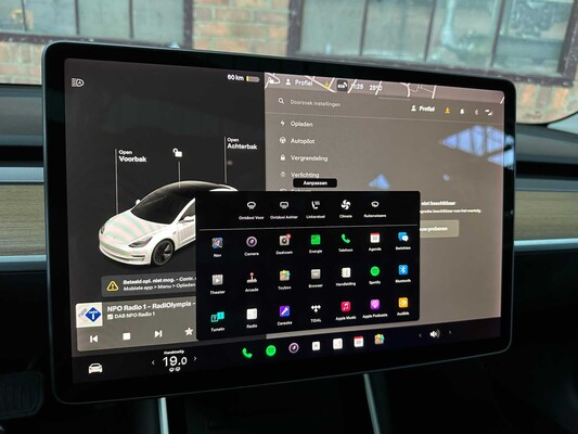 Tesla Model 3 Standard RWD Plus 60 kWh 238pk 2019 (Origineel-NL + 1e eigenaar), G-555-DR