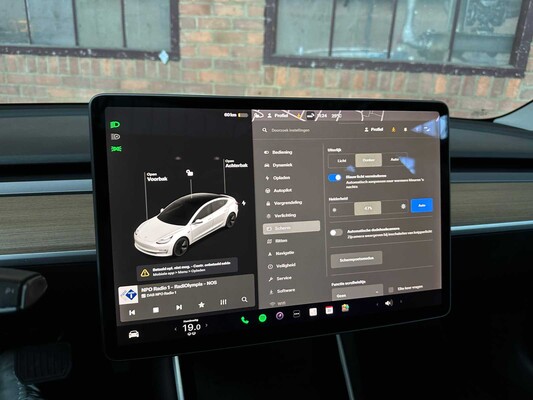 Tesla Model 3 Standard RWD Plus 60 kWh 238hp 2019 (Original-NL + 1st owner), G-555-DR