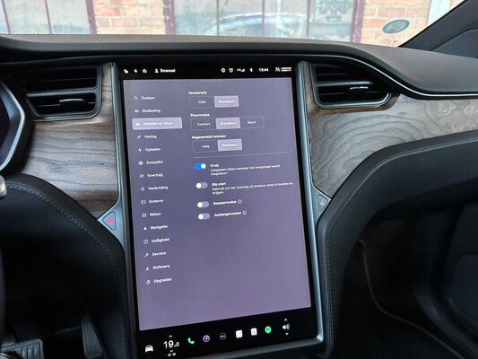 Tesla Model X 100D 417PS 2018 (Original-NL), TL-930-J