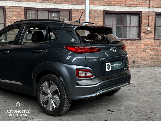 Hyundai Kona EV Comfort 64 kWh 204pk 2019 (Origineel-NL + 1e Eigenaar), ZL-536-N