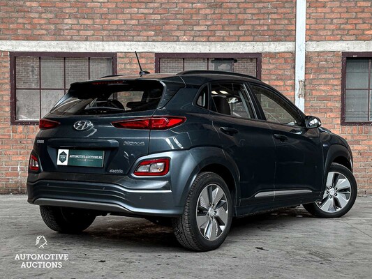 Hyundai Kona EV Comfort 64 kWh 204pk 2019 (Origineel-NL + 1e Eigenaar), ZL-536-N